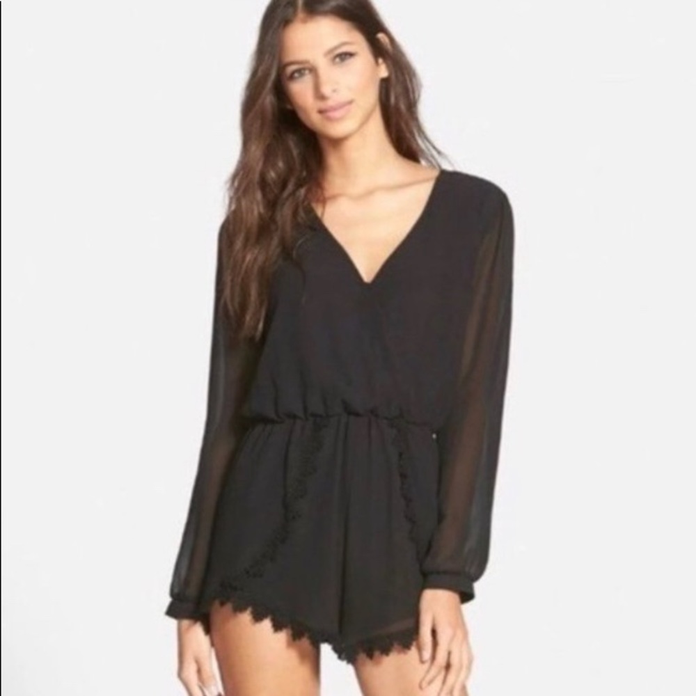 ASTR Lace Romper Black size Small